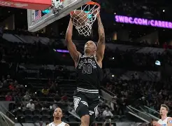 下一场武汉三镇外援能上场吗